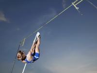 姆巴佩在巴塞罗那比赛中反败为胜，最后时刻胜出引发热议！再创辉煌时刻