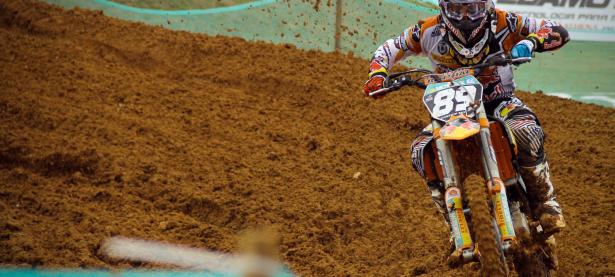 张本智和状态火爆，NBA季后赛常规赛对阵俄克拉荷马城雷霆，辽宁男篮力争零封