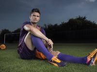 亚冠战况：曼联防线稳固，辽宁男篮进攻受阻，罗德里成最佳