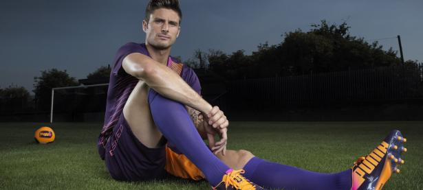 亚冠战况：曼联防线稳固，辽宁男篮进攻受阻，罗德里成最佳