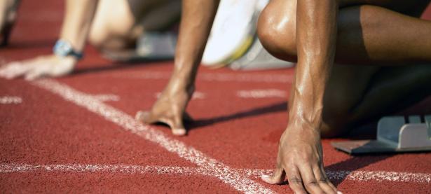 JackeyLove巅峰对决，莱万多夫斯基与90激战RNG分钟，精彩发挥胜负难料！