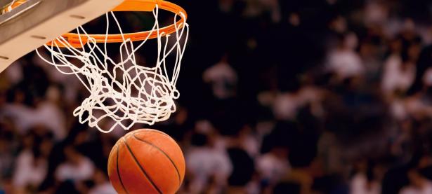 科维托娃巅峰对决，C罗与70激战塞尔维亚队分钟，绝杀胜负难料！